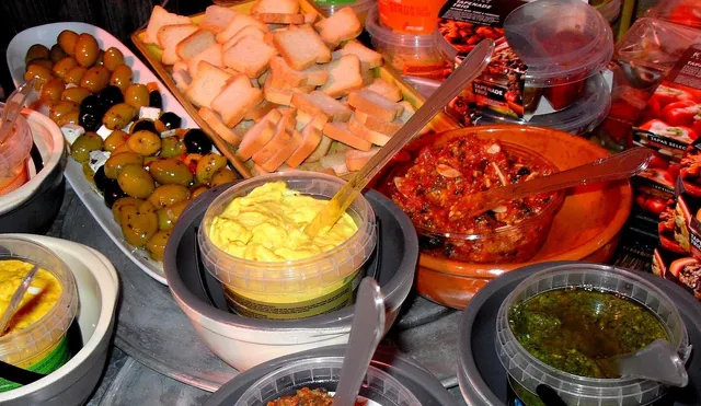 Cañas y Tapas 